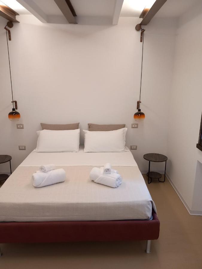 La Casetta Guest House Oristano Exterior foto